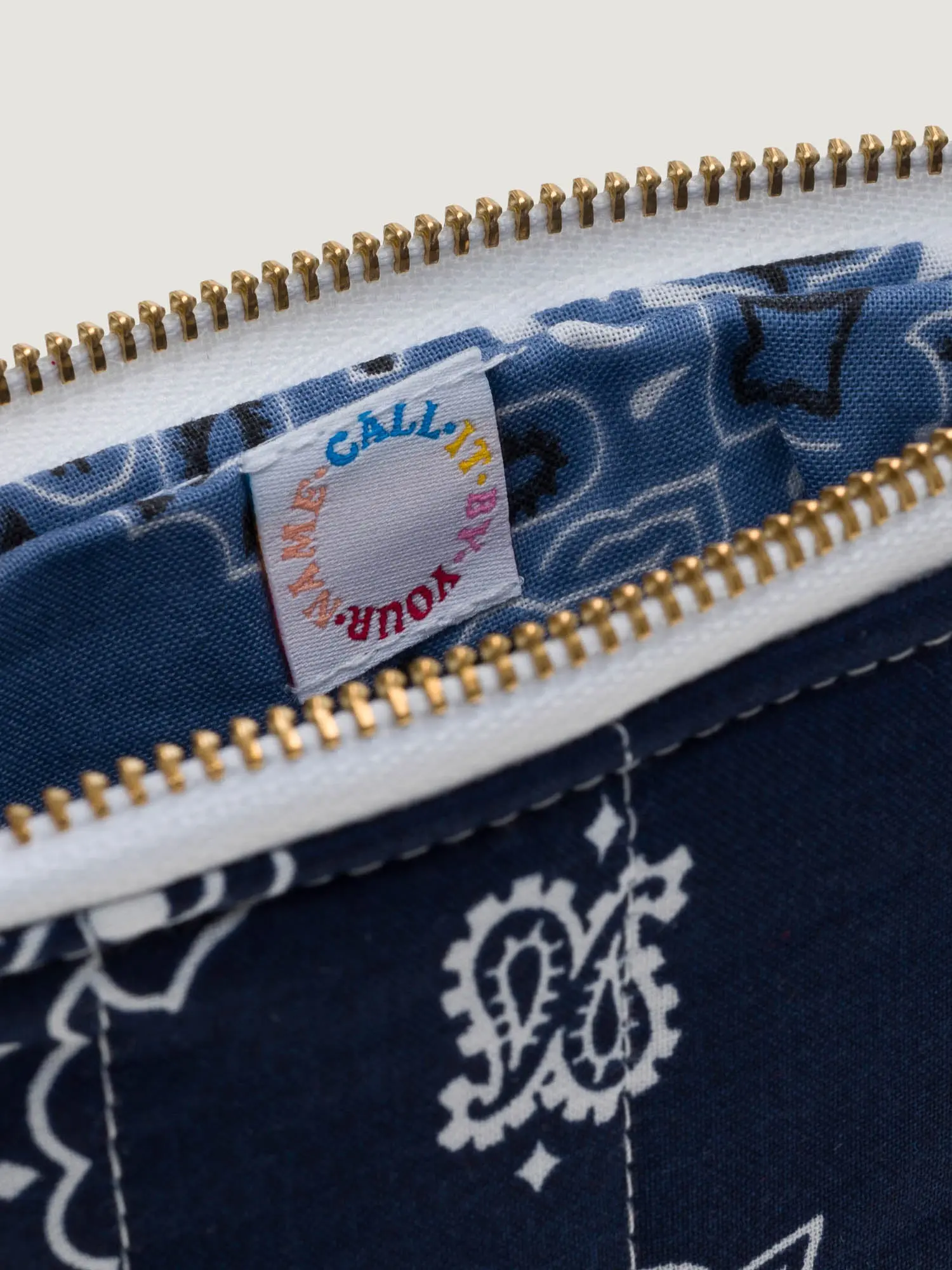 Mini Pochette Zippée Matelassée - CHAMPIGNON - Navy / Chambray - Image 5