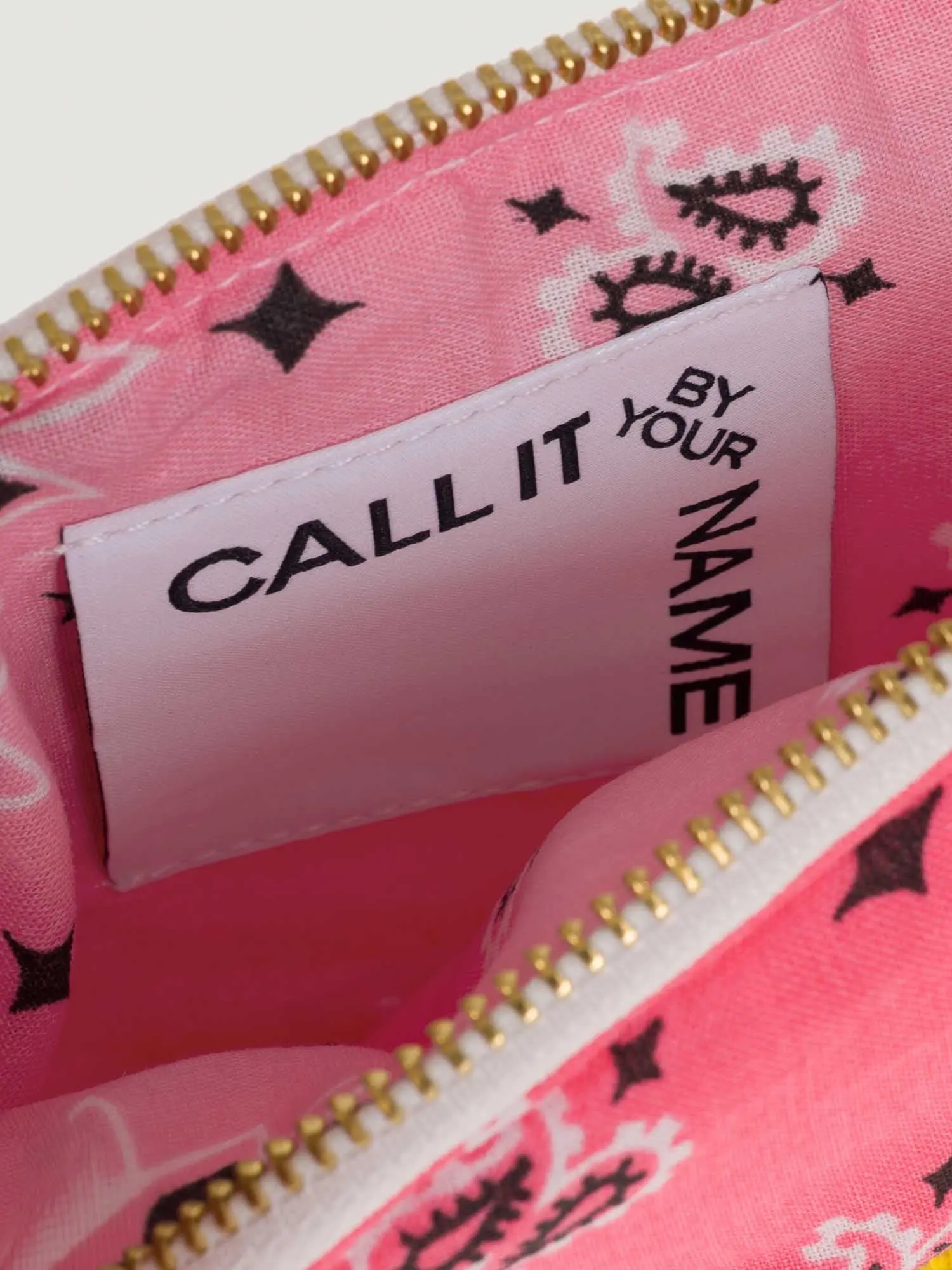 Mini Trousse de Toilette - HAPPY FACE - Strawberry Pink / Pale Pink - Image 3